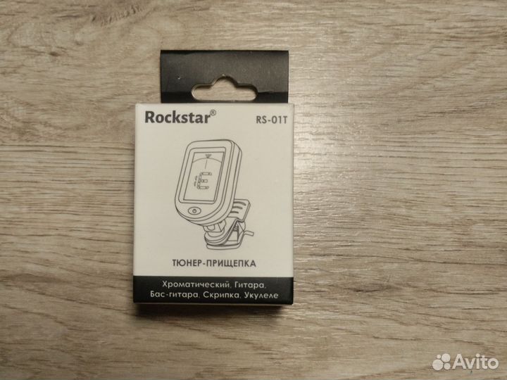 Тюнер для музыкальных инструментов Rockstar