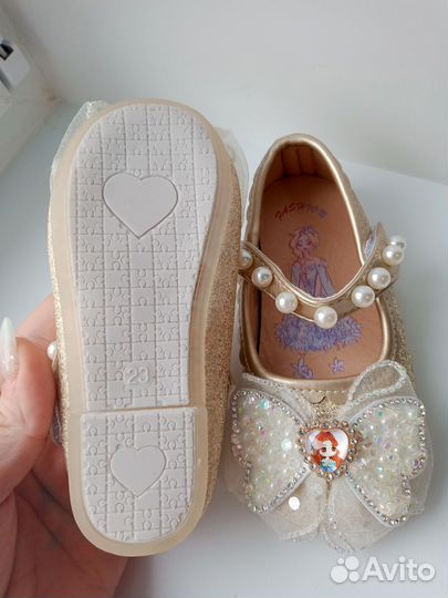 Туфли детские на липучках 23 новые