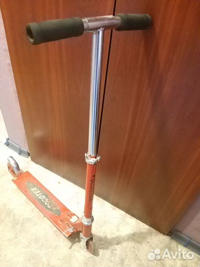 Продам самокат детский б/у