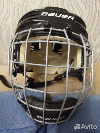 Шлем хоккейный bauer 4500