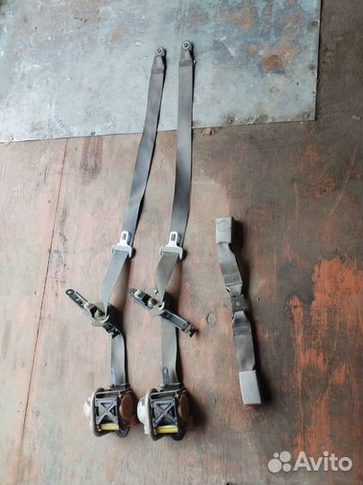 Пластик салона, ремни б- ти, ручник,Марк 2 110