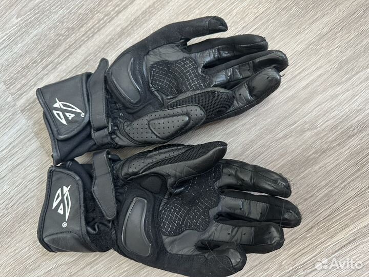 Мотоперчатки agvsport silverstone