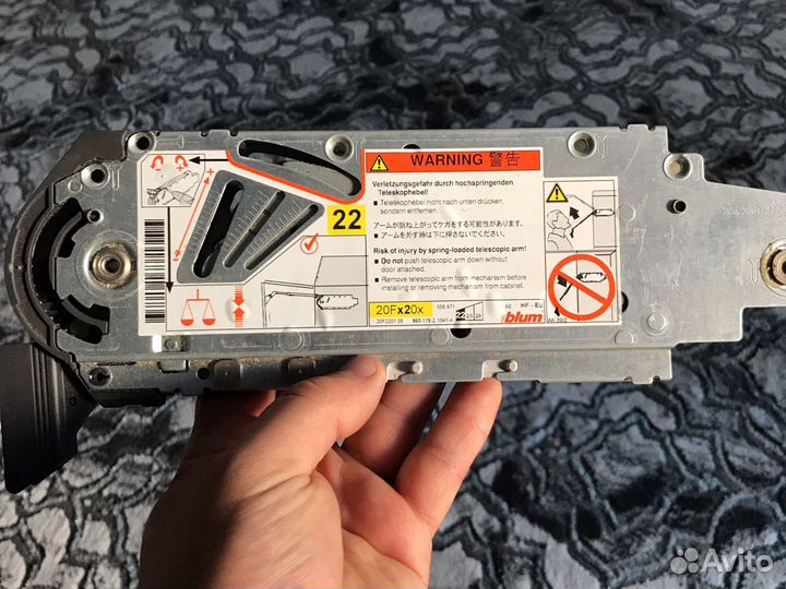 Доводчик blum