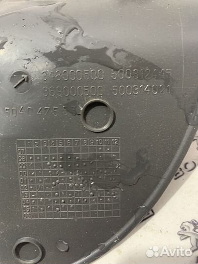 Облицовка стойки Iveco Daily