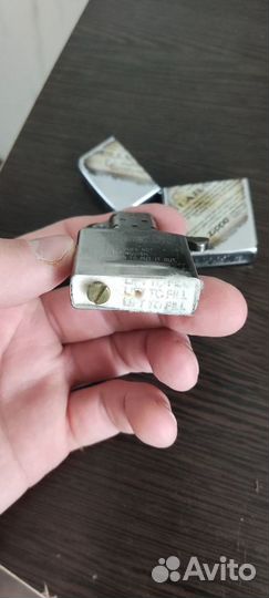 Зажигалка бензиновая zippo