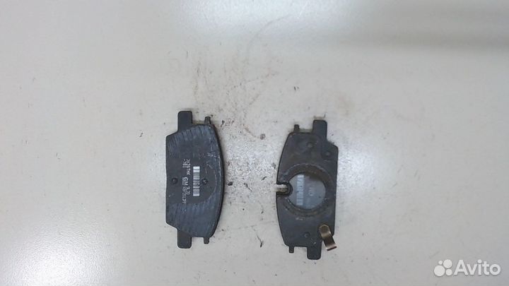 Колодки тормозные Chevrolet Malibu 2018, 2020