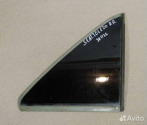 Форточка двери задней правой Seat Toledo 93г