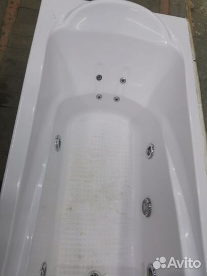 Ванна джакузи бу
