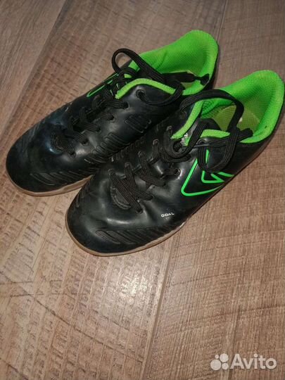 Детские футбольные бутсы 31 размер