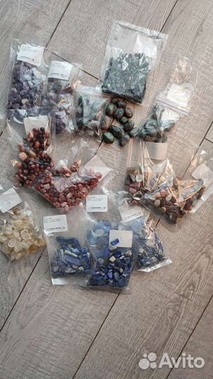 Натуральные камни: аметист, лазурит, цитрин и др