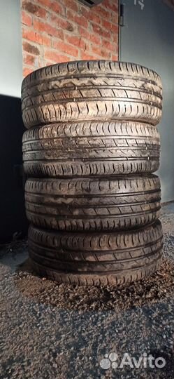Viatti Strada Asimmetrico 205/60 R16 92