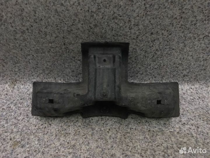 Кронштейн бампера передний Mazda Cx-7 ER 2007