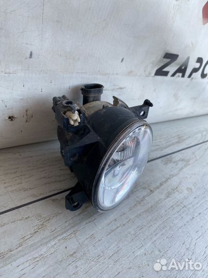 Infiniti QX80 Птф правая