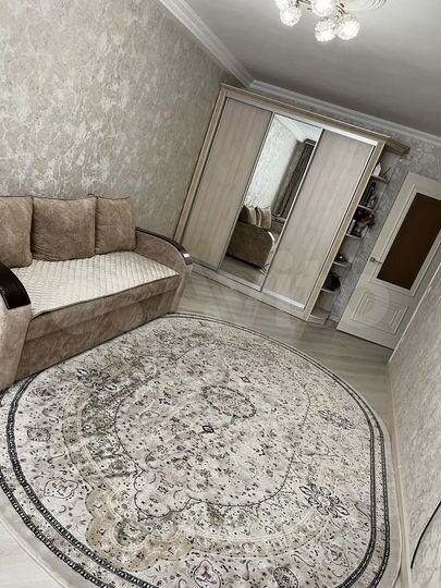 2-к. квартира, 56 м², 4/9 эт.