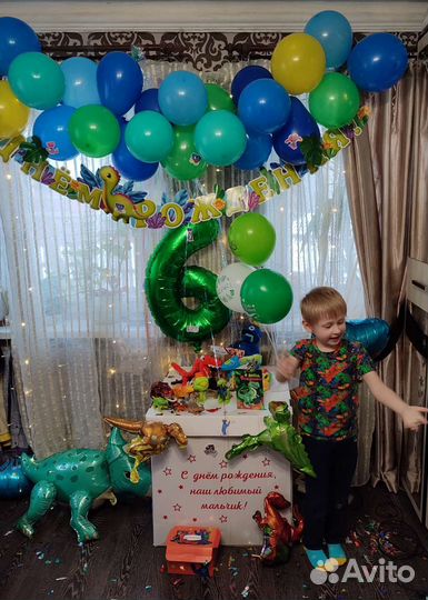 День рождения динозавры. Украшения