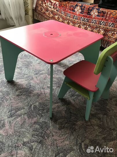 Детский столик и стульчик бу