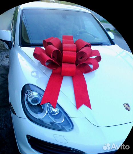 Большой бант на машину в аренду