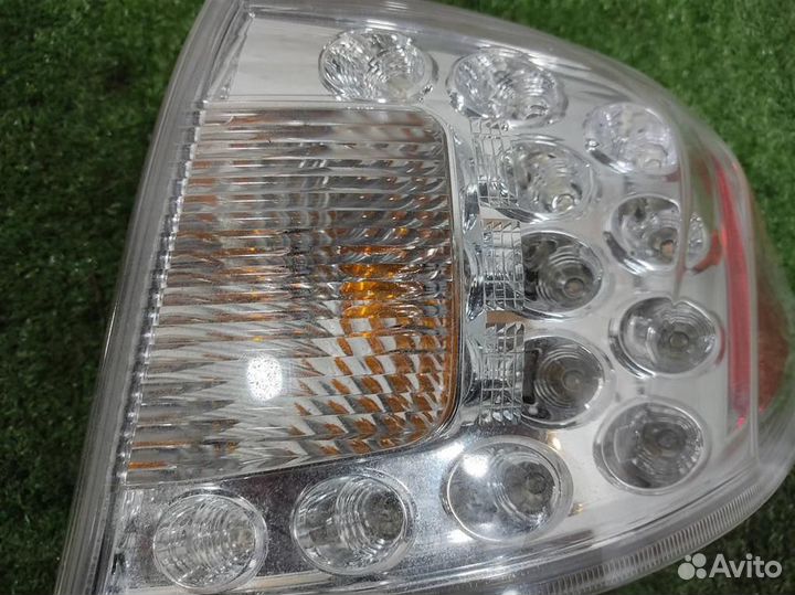 Фонарь задний наружный правый Subaru Impreza GE/G