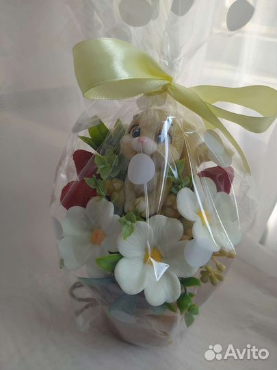 Букетик с зайчиком