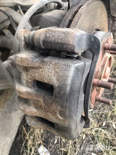 Суппорт передний ssang Yong kyron 4814009152