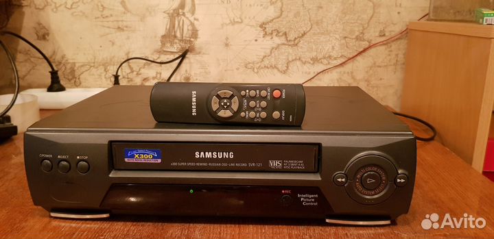 Видеоплеер Samsung SVR-121