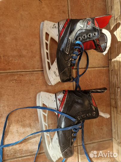 Хоккейные коньки бауэр X 2,5