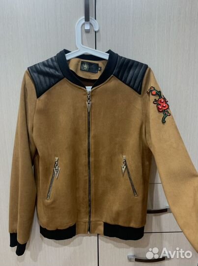 Бомбер женский