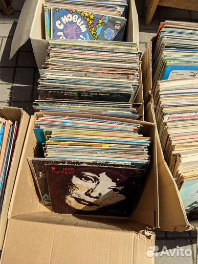 Виниловые пластинки, винил