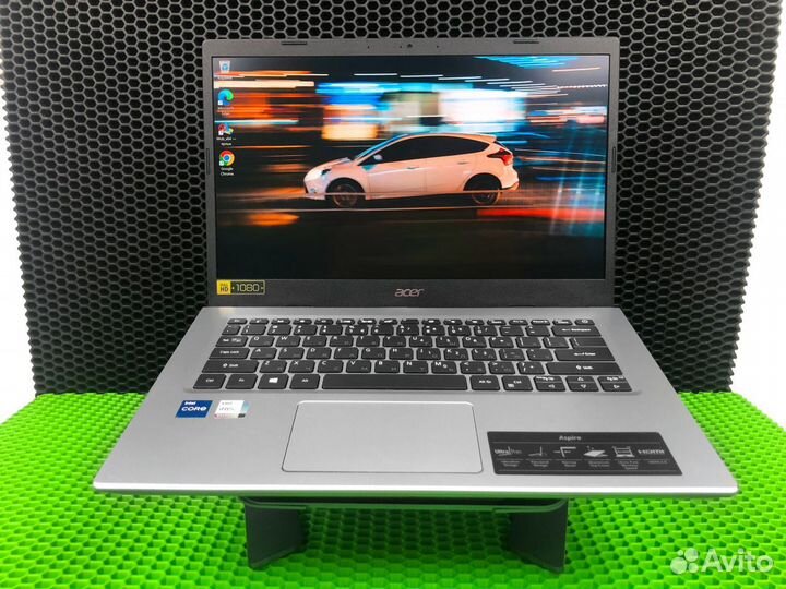 Тонкий ультрабук Acer i7/IPS/Full HD/SSD