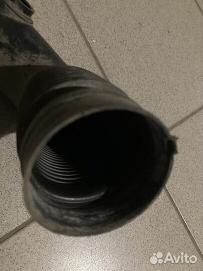 Патрубок воздушного фильтра