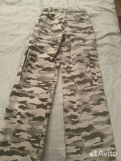 Брюки карго с караманами