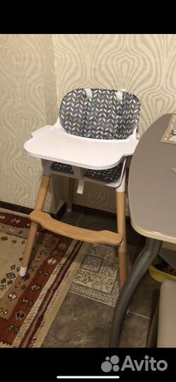 Стульчик для кормления Lionelo