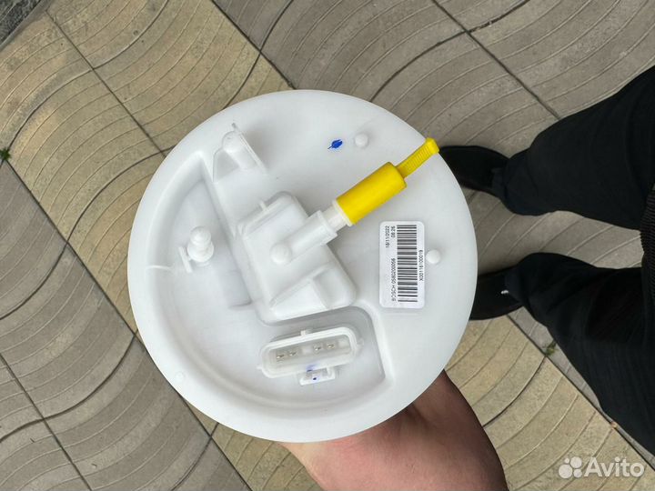 Насос топливный модуль в сборе Ford Focus