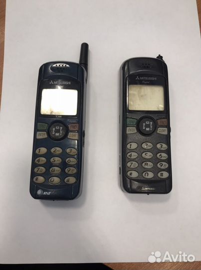 Мобильный мицубиси древний