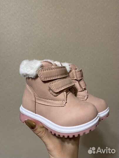 Ботинки для девочки 21