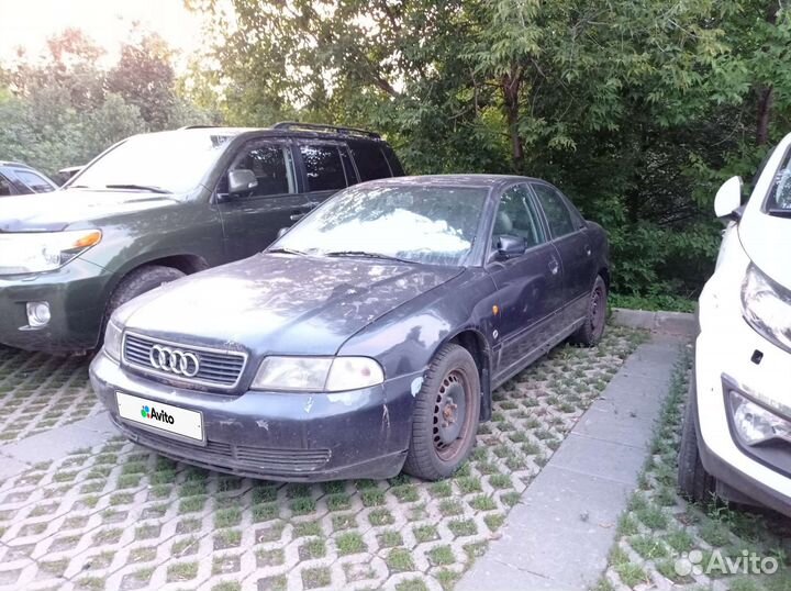 Audi A4 1.8 МТ, 1997, 307 000 км