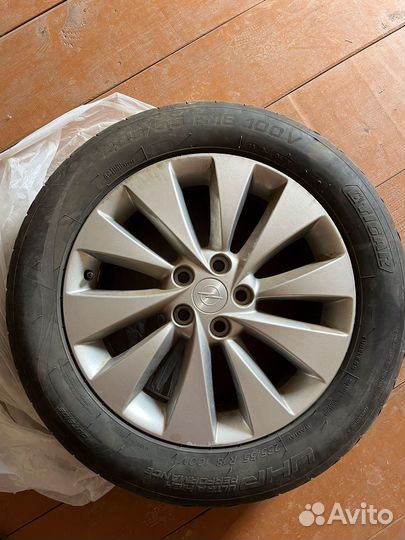 Tigar UHP Ultra High Performance 235/55 R18 100V