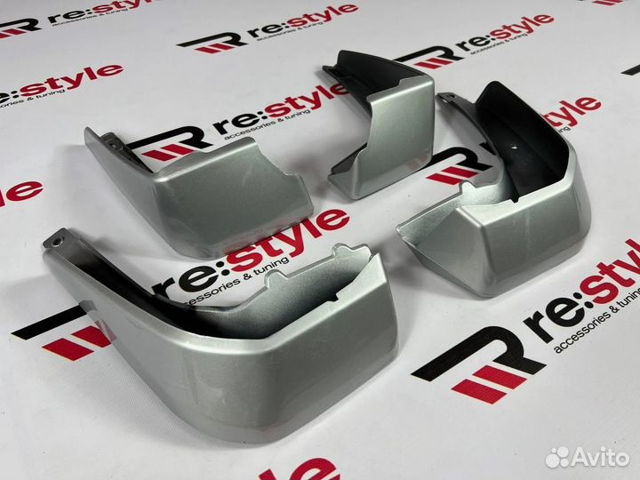 Брызговики Honda Fit (GP/GK) 14-17г Серебро