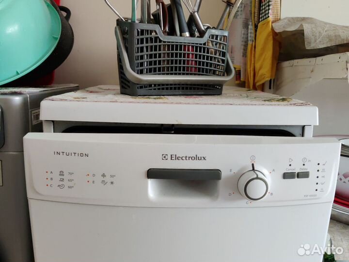 Посудомоечная машина electrolux 45см