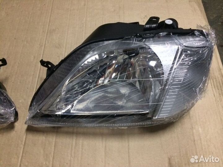 Фары Рено Логан 1 до рестайлинг