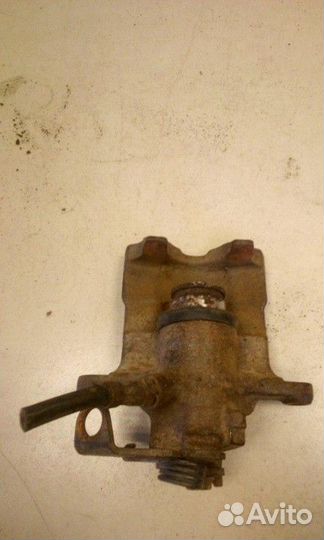 Суппорт тормозной задний правый