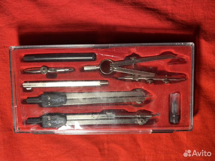 Набор для черчения