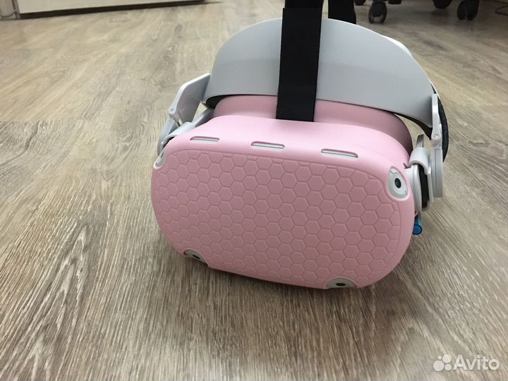 Oculus quest 2 128gb с аксессуарами