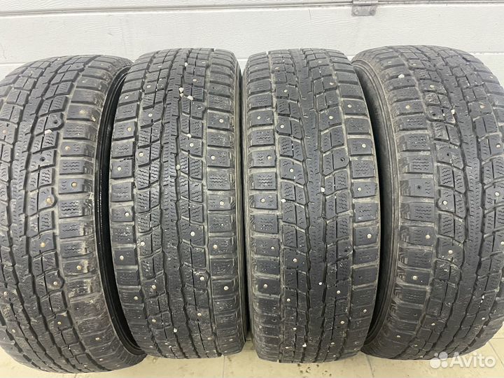 Dunlop SP Winter Ice 01 185/65 R15