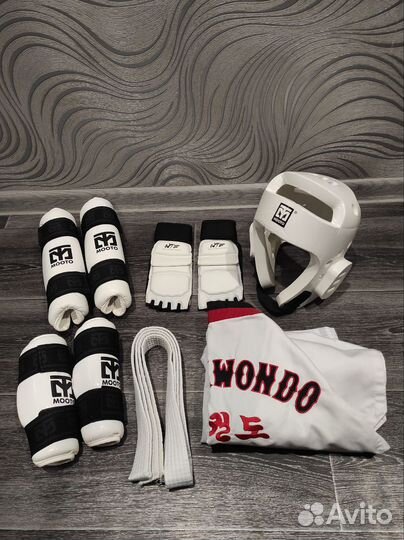 Кимоно для тхэквондо