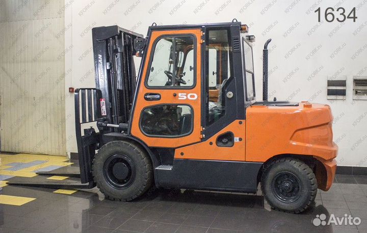 Водитель вилочного позрузчика