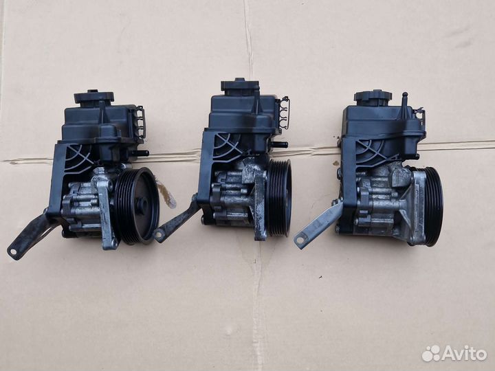 Насос гур A 006 466 47 01 Mercedes w212 w204