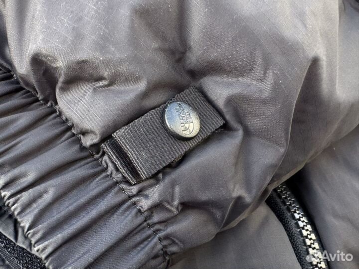 Пуховик The North Face 700