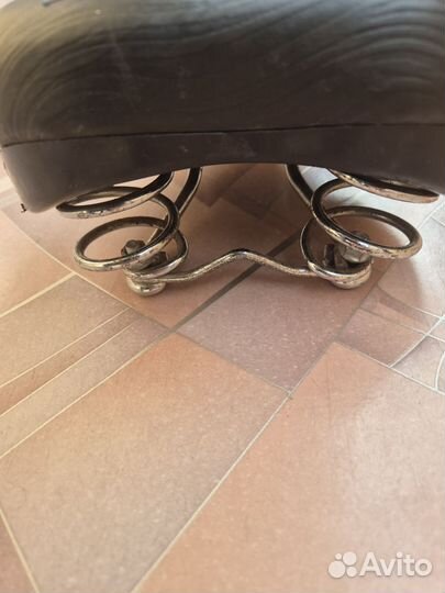 Сиденье для велосипеда универсальное