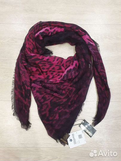 Платок и шарф Roberto Cavalli